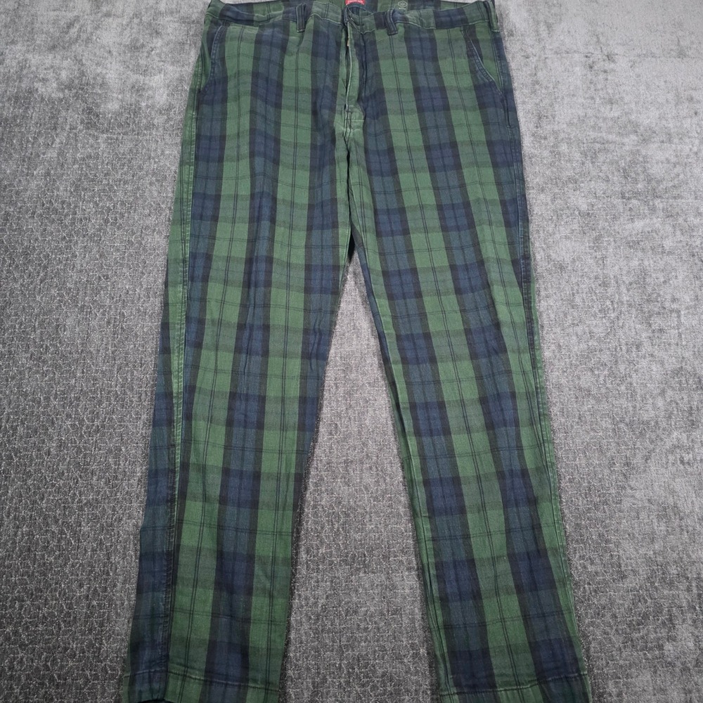Levis XX Chino Standard Taper Pants Mens 38x32 Green Blue Black Watch Plaid Warm